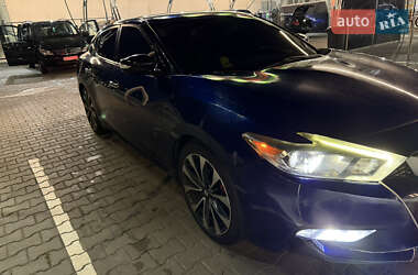 Седан Nissan Maxima 2015 в 