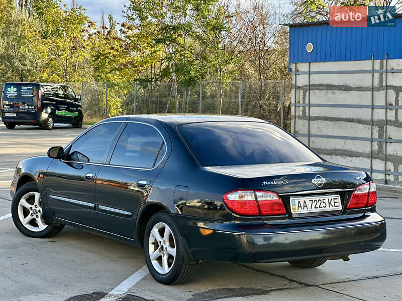 Седан Nissan Maxima 2000 в Одессе