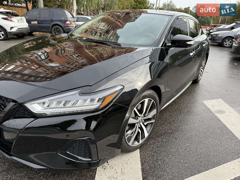 Седан Nissan Maxima 2019 в Києві