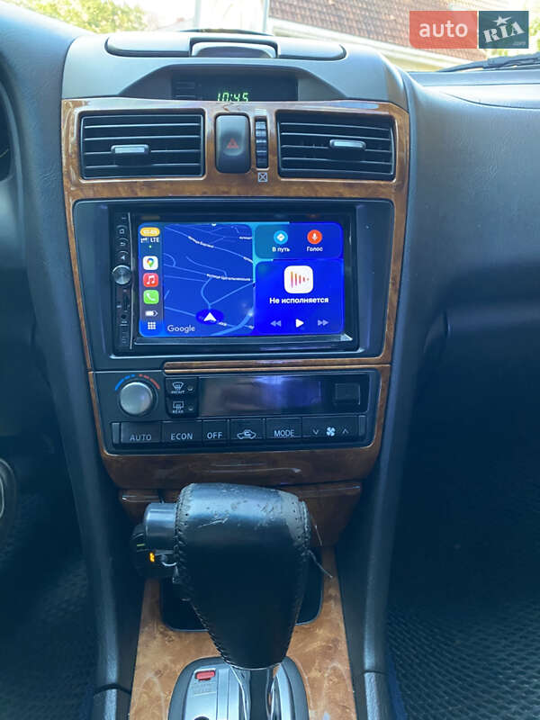 Седан Nissan Maxima 2004 в Ужгороде