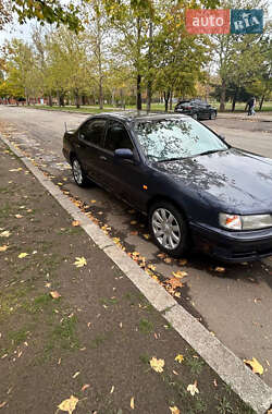 Седан Nissan Maxima 1999 в Николаеве Седан Nissan Maxima 1999 в Николаеве