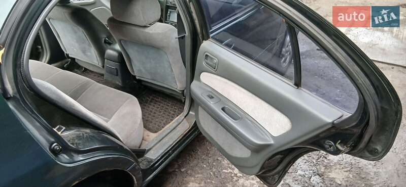 Седан Nissan Maxima 1995 в Кривом Роге фото 9 Седан Nissan Maxima 1995 в Кривом Роге