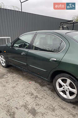 Седан Nissan Maxima 2002 в 