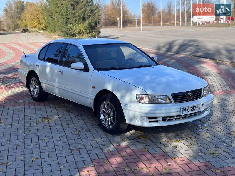 Седан Nissan Maxima 1997 в Запорожье фото 4 Седан Nissan Maxima 1997 в Запорожье