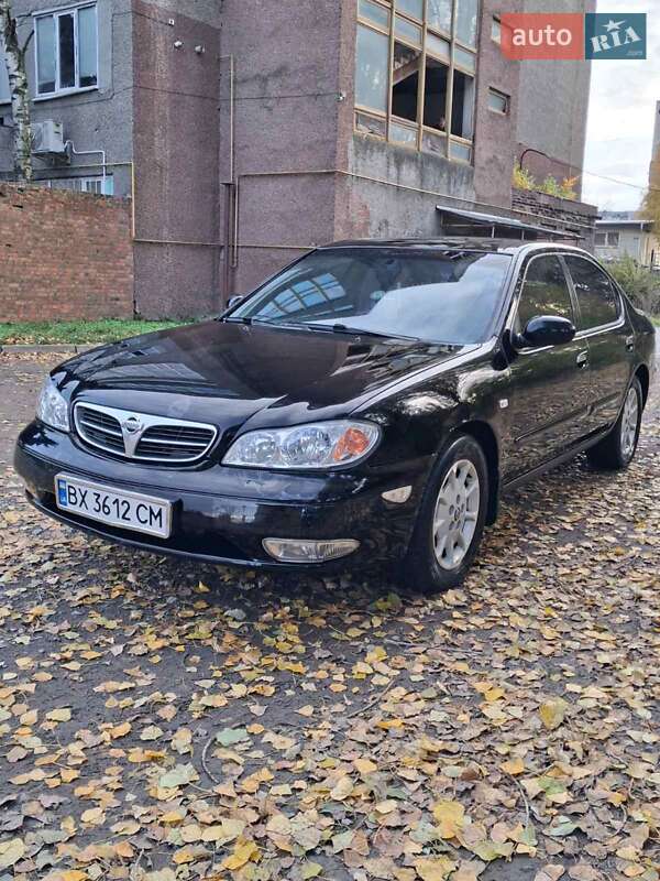 Седан Nissan Maxima 2001 в Хмельницькому