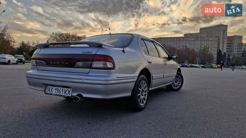 Седан Nissan Maxima 1998 в Харькове фото 2 Седан Nissan Maxima 1998 в Харькове