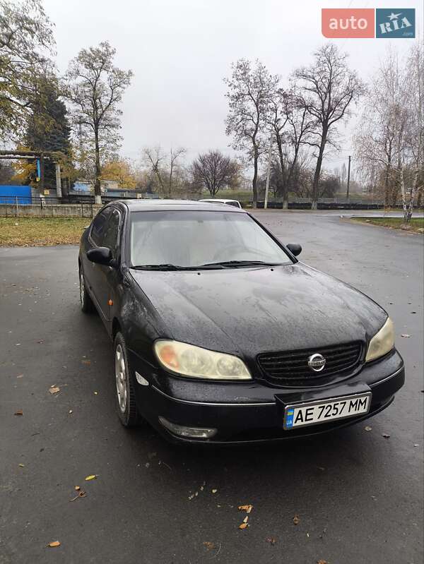 Седан Nissan Maxima 2004 в Днепре