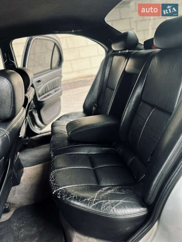 Седан Nissan Maxima 1998 в Одессе