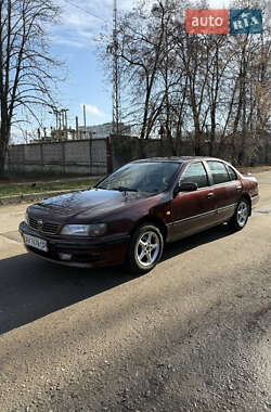 Седан Nissan Maxima 1998 в Харькове