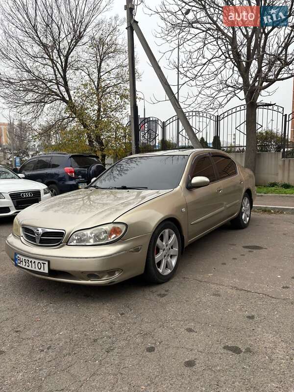 Седан Nissan Maxima 2003 в Одессе