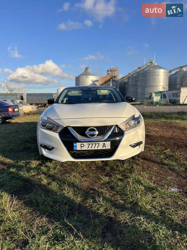 Седан Nissan Maxima 2017 в Нежине