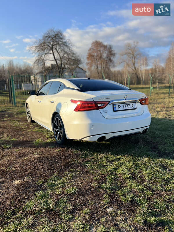 Седан Nissan Maxima 2017 в Нежине