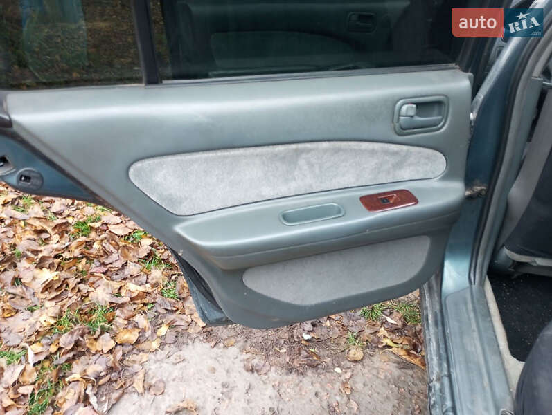 Седан Nissan Maxima 1998 в Белой Церкви фото 10 Седан Nissan Maxima 1998 в Белой Церкви