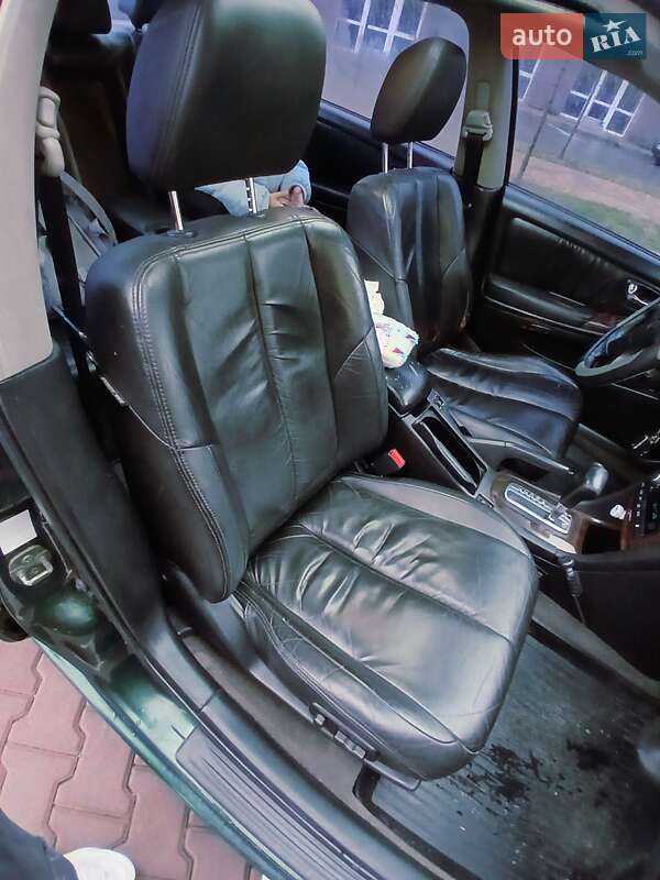 Седан Nissan Maxima 2001 в Киеве фото 9 Седан Nissan Maxima 2001 в Киеве