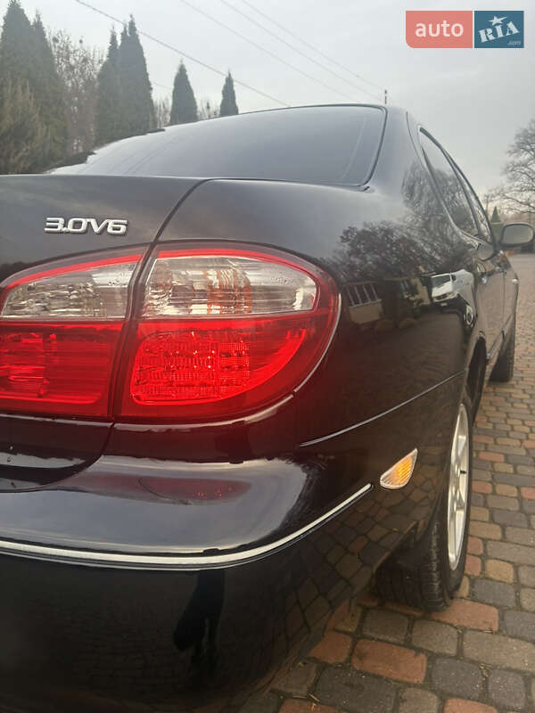 Седан Nissan Maxima 2003 в Рівному