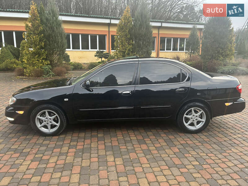 Седан Nissan Maxima 2003 в Рівному