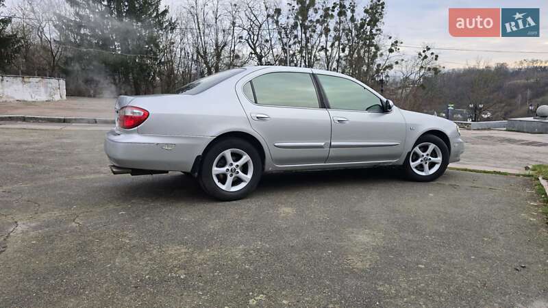 Седан Nissan Maxima 2002 в Житомире