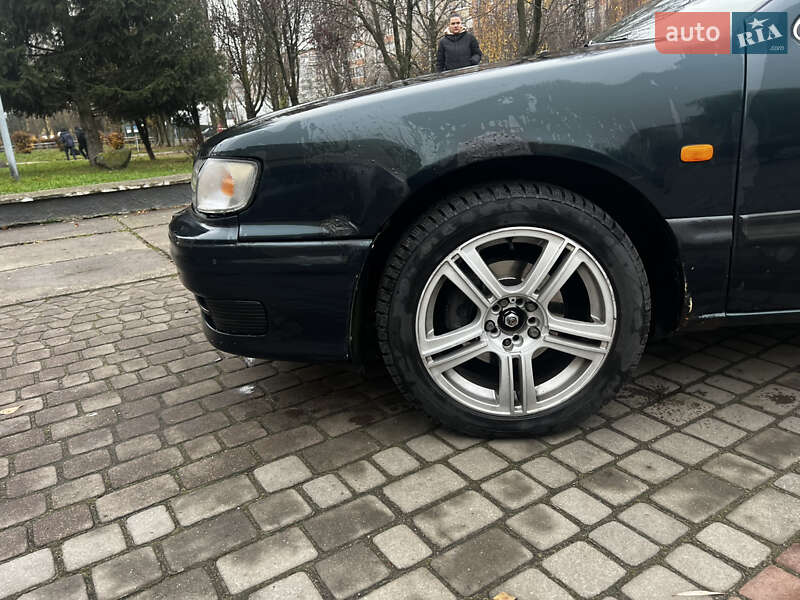 Седан Nissan Maxima 1995 в Луцке фото 7 Седан Nissan Maxima 1995 в Луцке