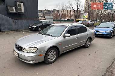 Седан Nissan Maxima 2003 в Києві