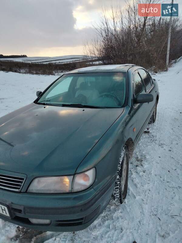 Nissan Maxima 1996