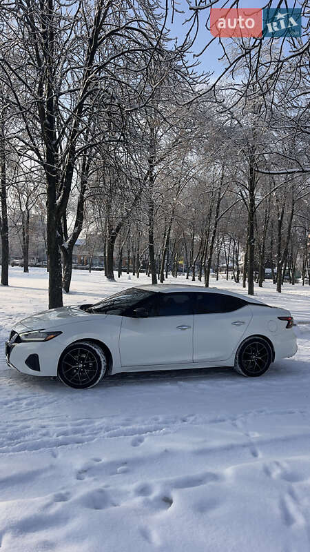 Седан Nissan Maxima 2019 в Белой Церкви