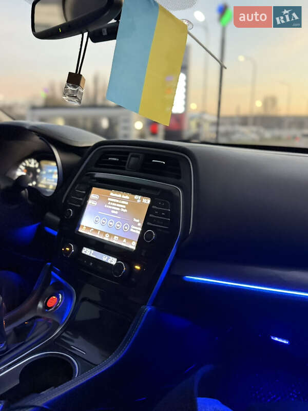 Седан Nissan Maxima 2017 в Одессе
