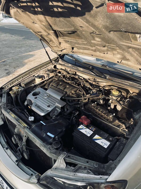 Седан Nissan Maxima 2005 в Харькове