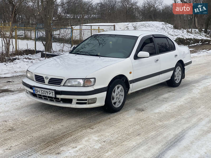 Nissan Maxima 1996