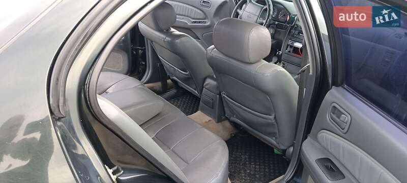 Седан Nissan Maxima 1997 в Измаиле