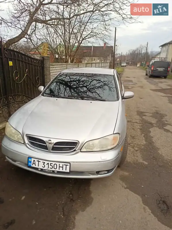 Nissan Maxima 2000