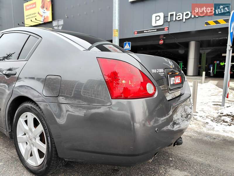 Седан Nissan Maxima 2005 в Киеве