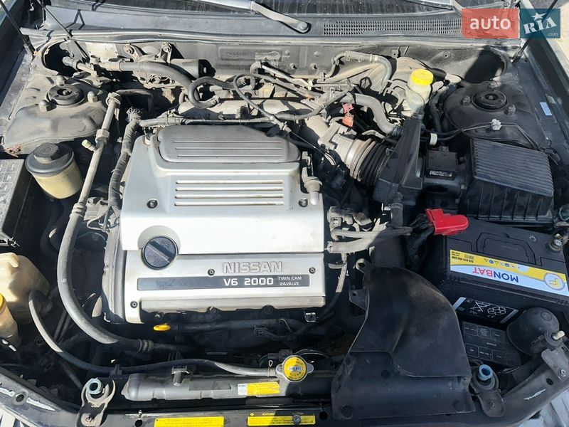 Седан Nissan Maxima 1998 в Одессе