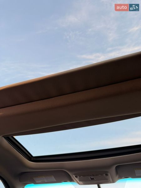 Седан Nissan Maxima 2018 в Киеве