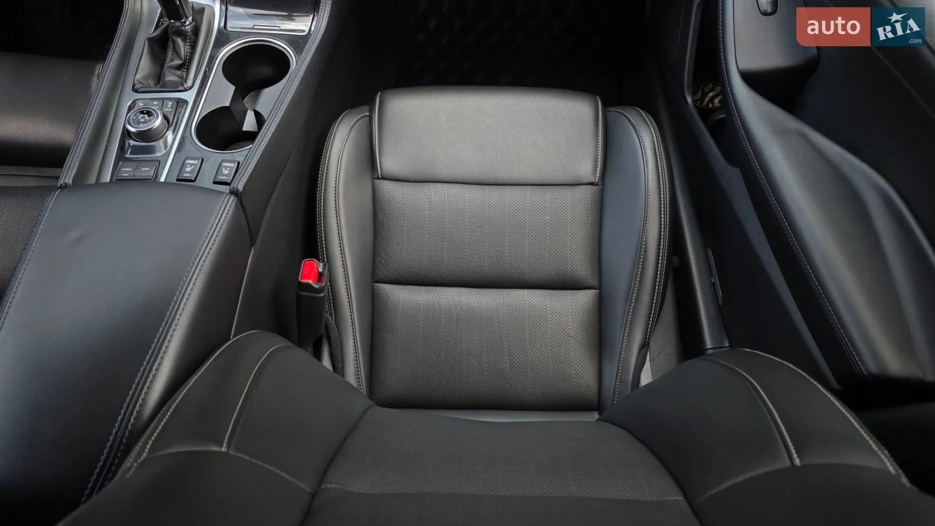 2016 Nissan Maxima - мініатюра 28