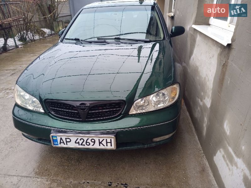 Nissan Maxima 2000