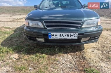 Седан Nissan Maxima 1999 в Миколаєві
