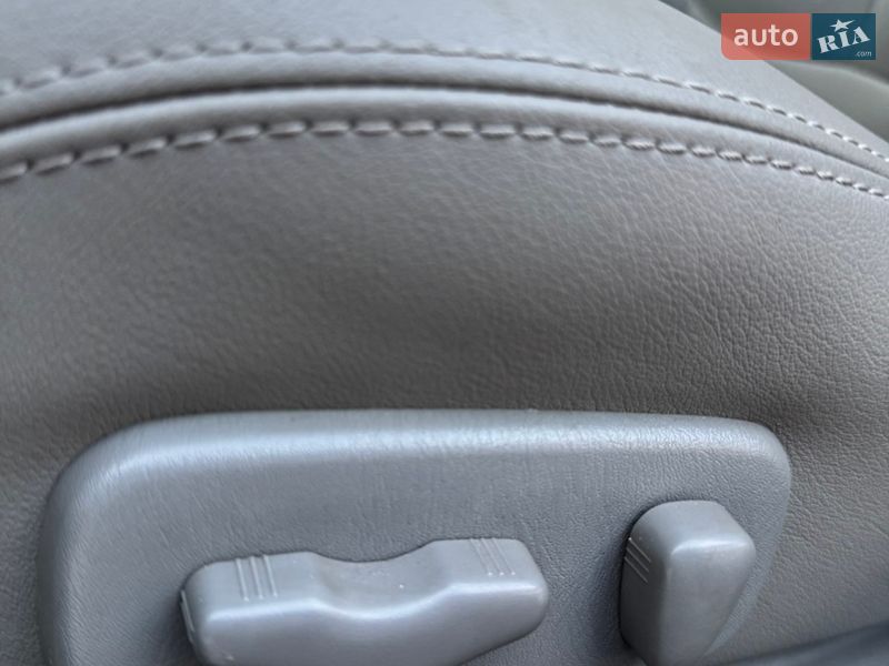 Седан Nissan Maxima 2001 в Дніпрі фото 20 Седан Nissan Maxima 2001 в Дніпрі