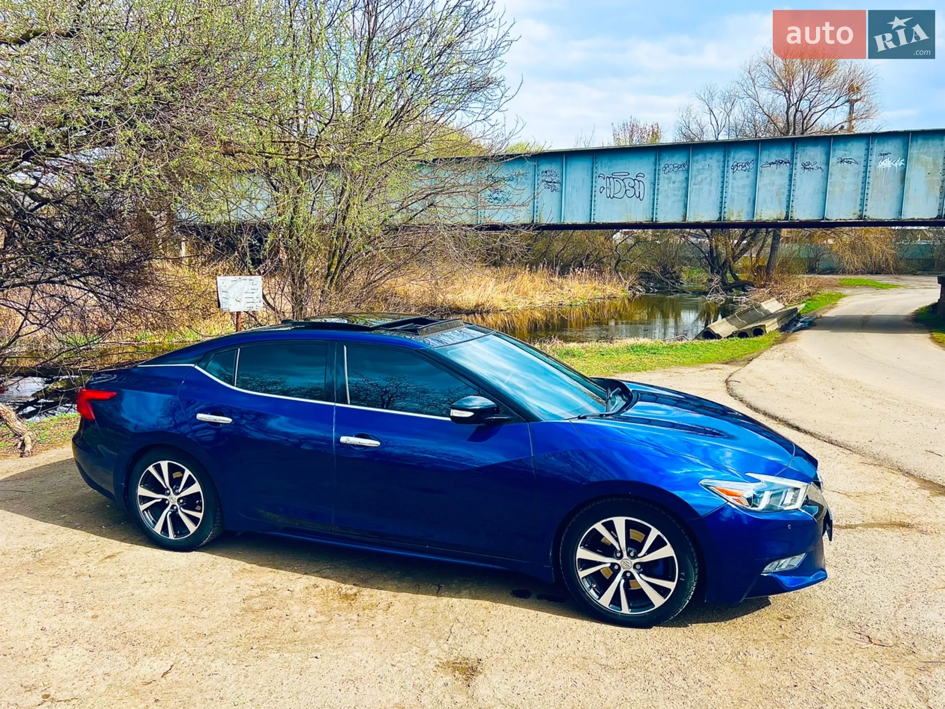 2016 Nissan Maxima - мініатюра 25