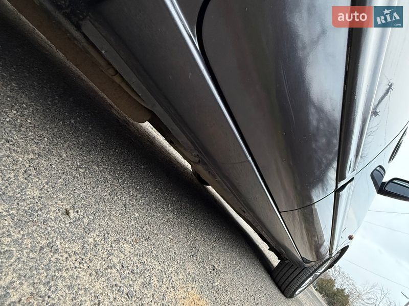 Седан Nissan Maxima 1995 в Одессе