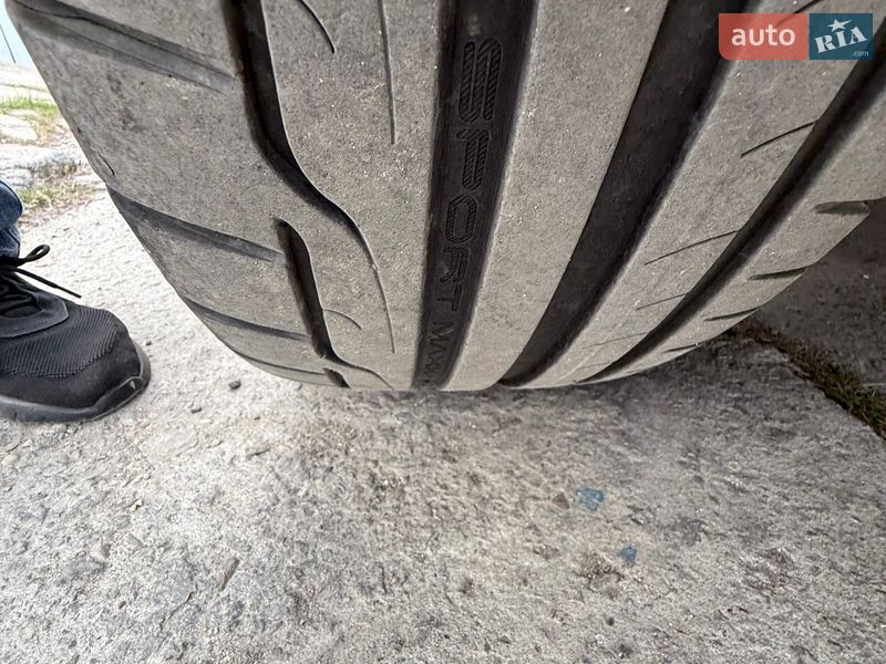 Седан Nissan Maxima 1995 в Одессе