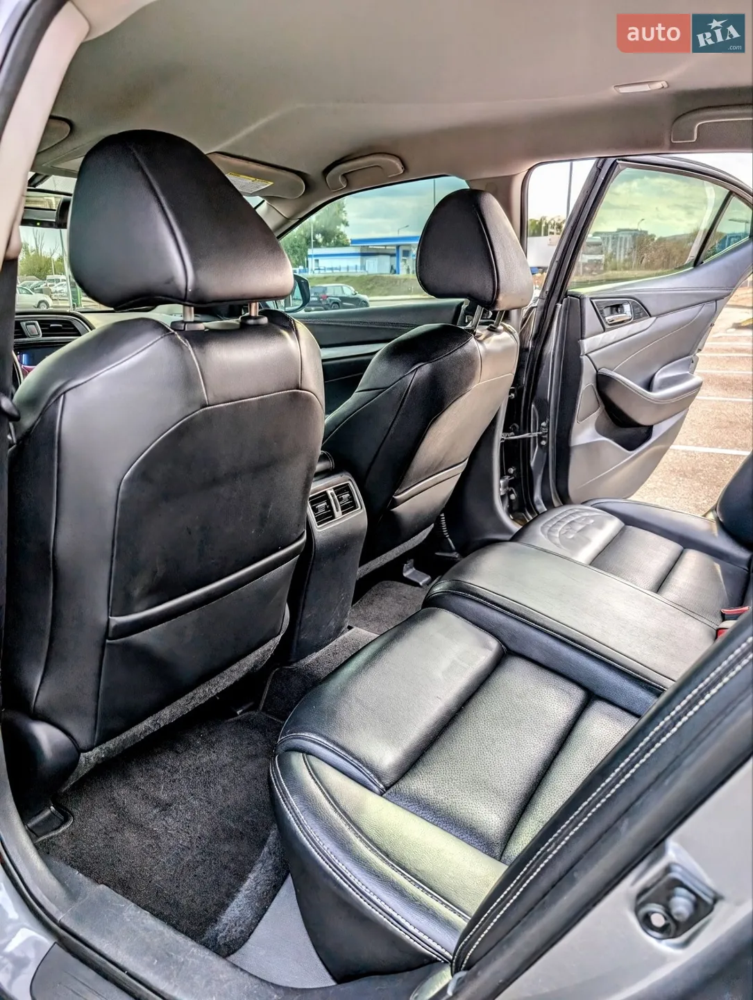 Nissan Maxima 2017 VIN 1N4AA6AP8HC445943 фото оголошення 13 з 25