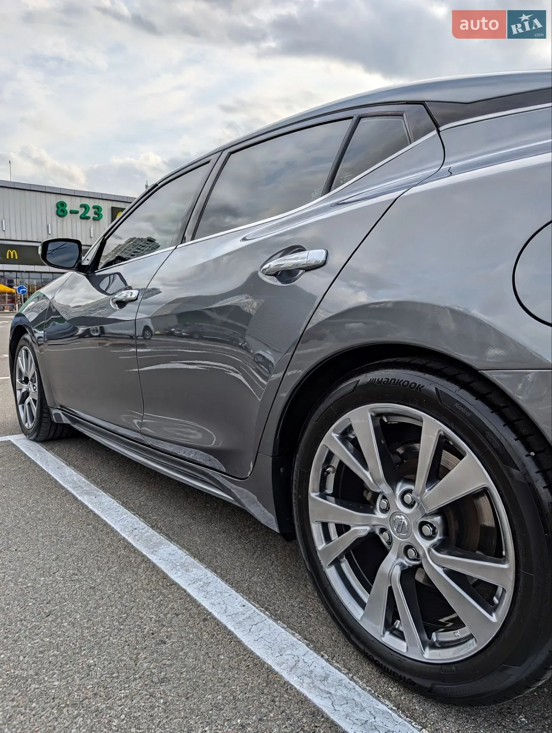Nissan Maxima 2017 VIN 1N4AA6AP8HC445943 фото оголошення 4 з 25