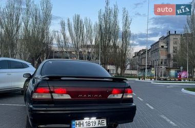 Седан Nissan Maxima 1997 в Одесі