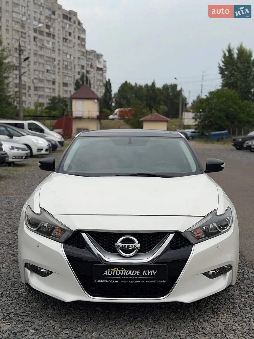 2017 Nissan Maxima - мініатюра 2