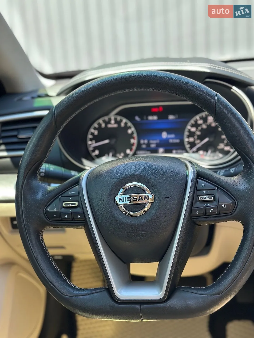 2016 Nissan Maxima - мініатюра 30