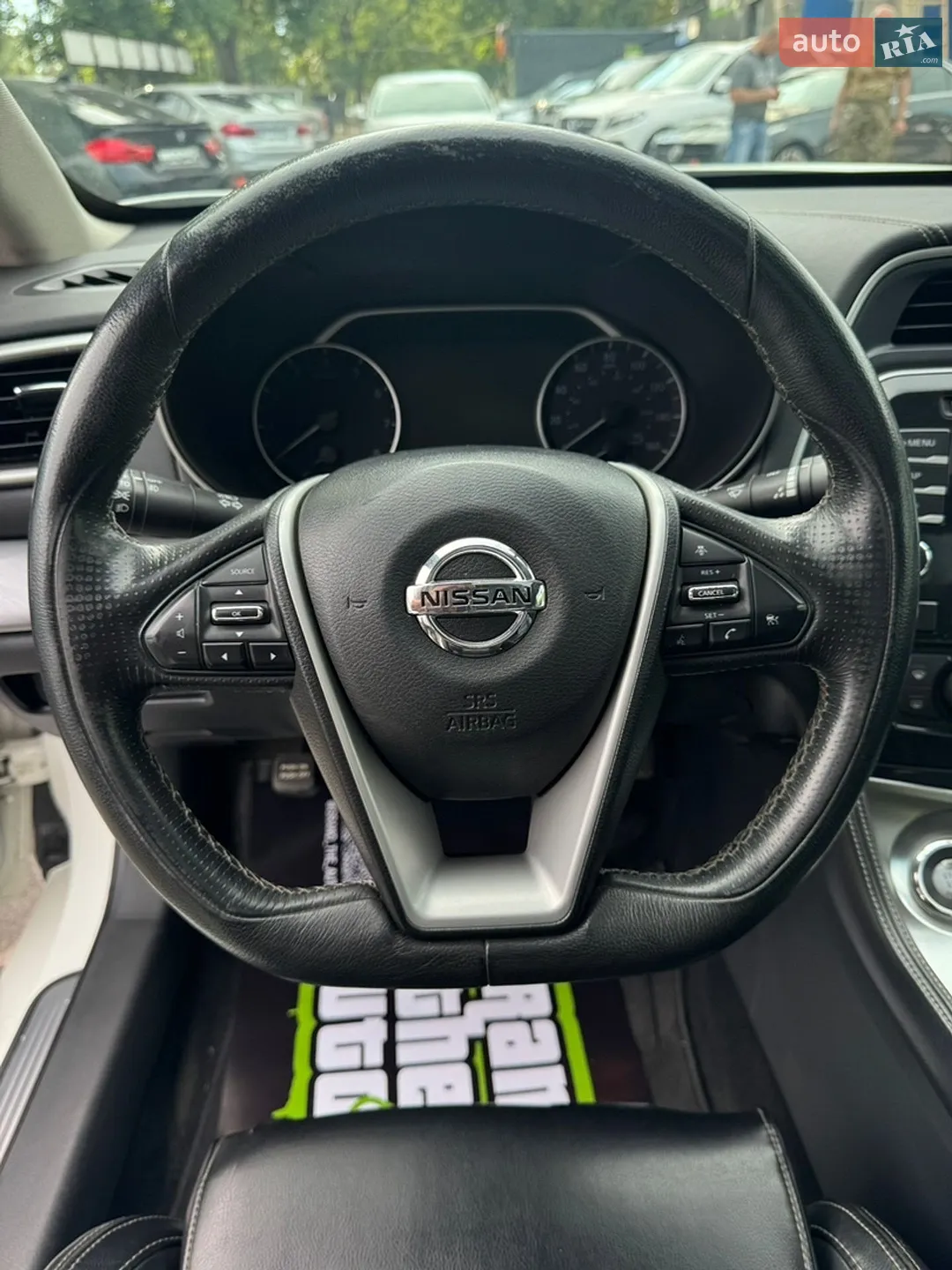 2017 Nissan Maxima - мініатюра 20