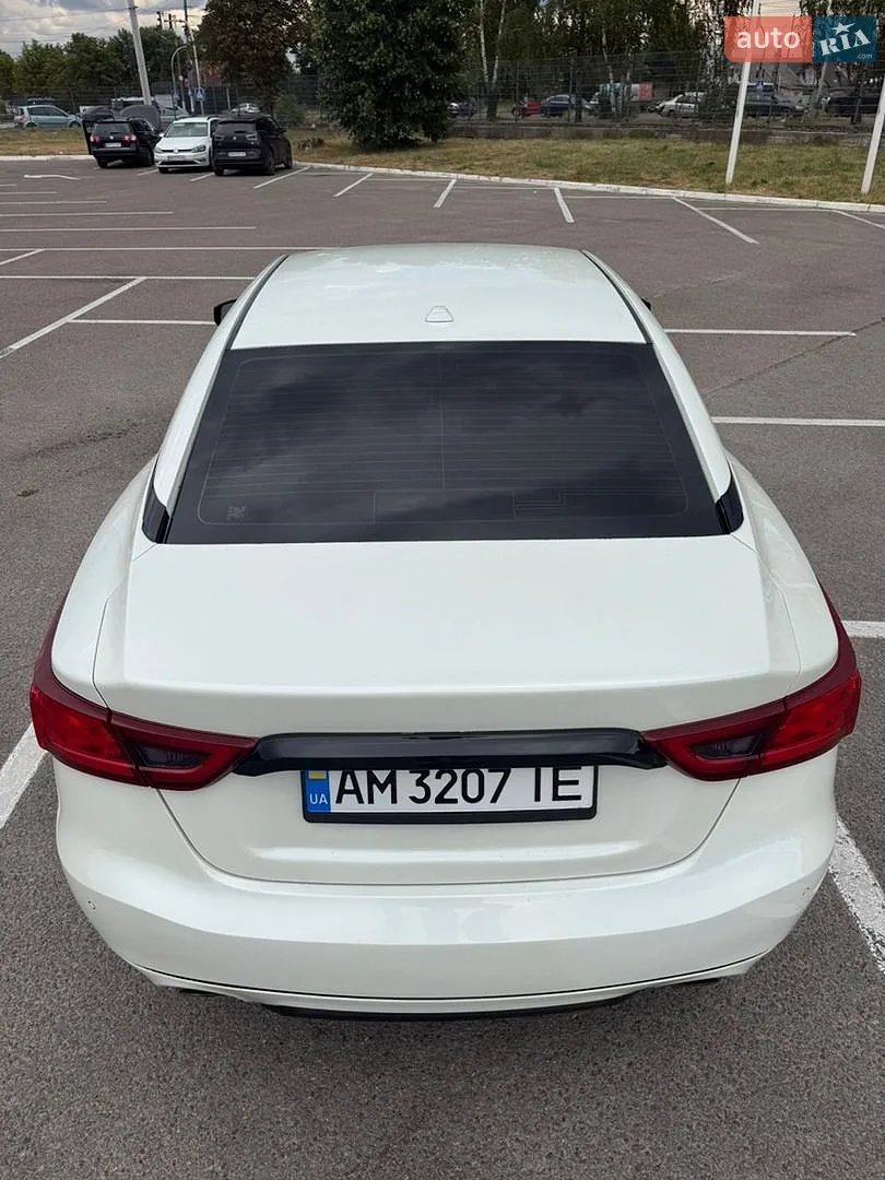 2017 Nissan Maxima - мініатюра 5