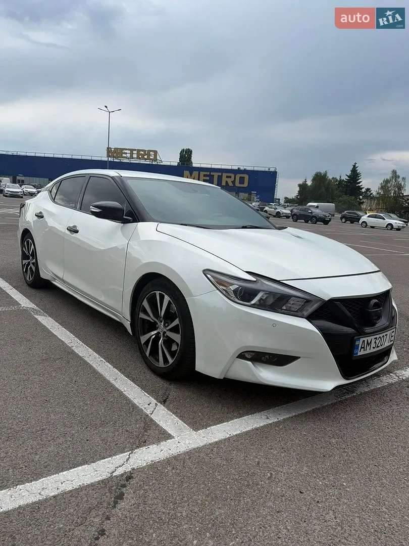 2017 Nissan Maxima - мініатюра 8