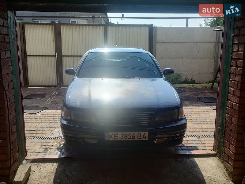 Nissan Maxima 1995