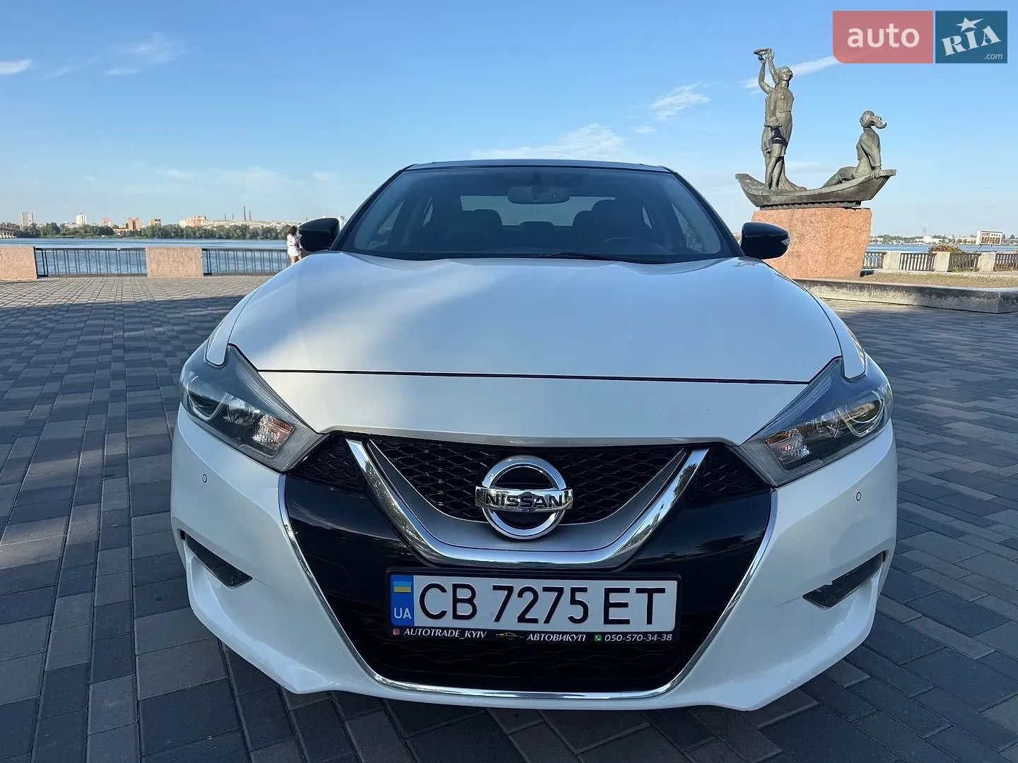 2017 Nissan Maxima - мініатюра 10